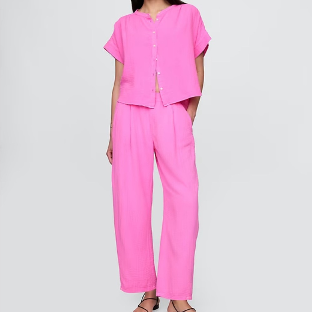 GAP Women's Pink Cotton Gauze Barrel Pants and Top